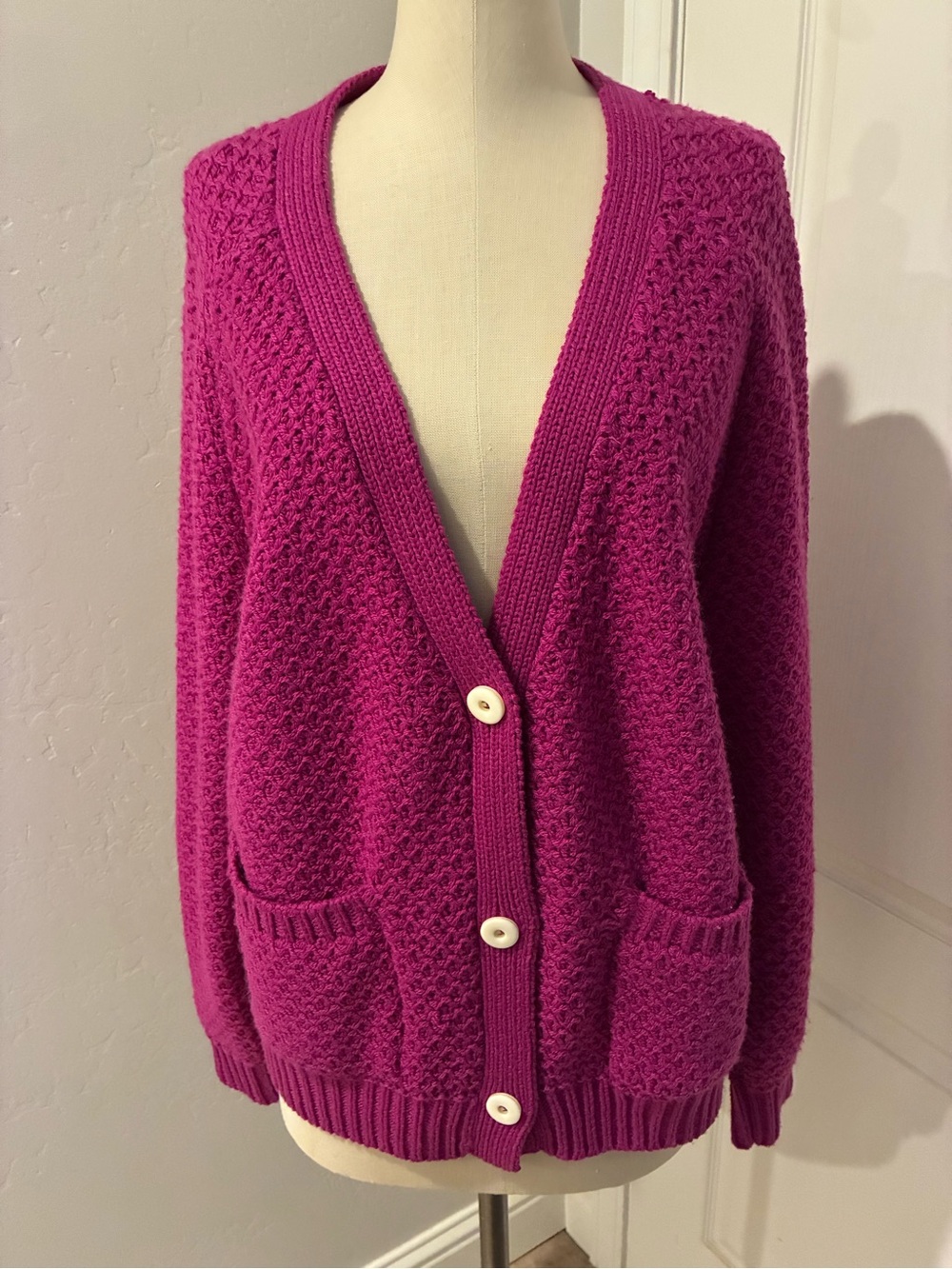 The Elder Statesman 100% Cashmere Fuchsia Knit V-Neck Cardigan original $2000